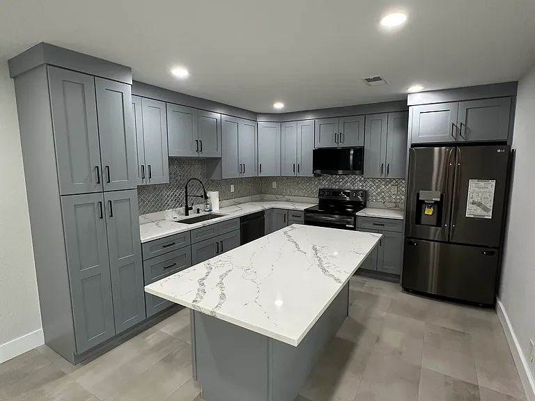 1025 Apollo Beach Blvd #E — Photo 3