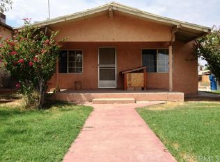 5 Palm Dr, Calexico, CA 92231