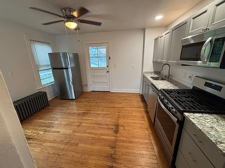 85 Avon St — Photo 13