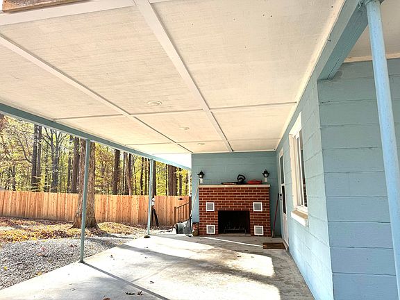 4th image of 10151 Brann Rd
