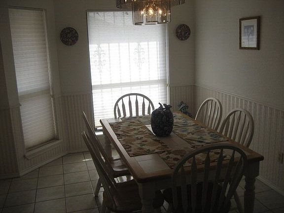 4th image of 1809 Tyler St #372