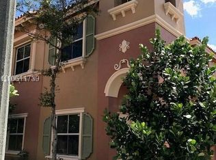 658 SW 106th Ave #1516, Hollywood, FL 33025