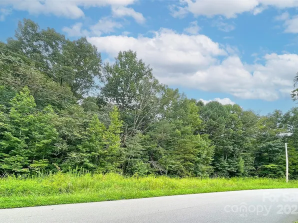 119 Stones Edge Rd, Statesville, NC 28625