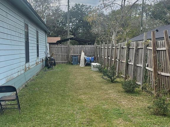 5th image of 1107 WILLOW Avenue