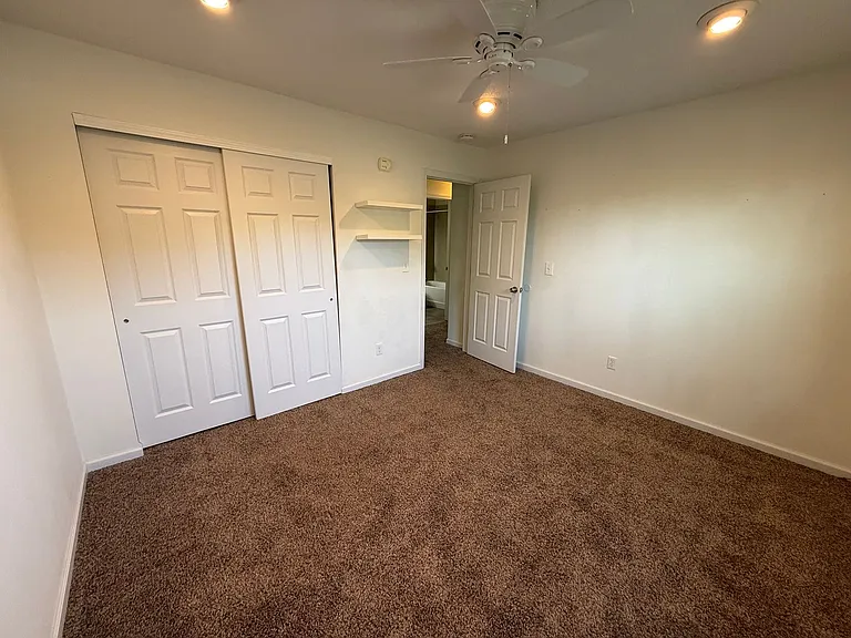5360 Glencullen Way — Photo 17