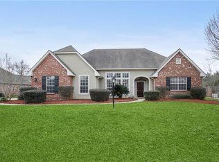 1421 Rue Bayonne, Mandeville, LA 70471