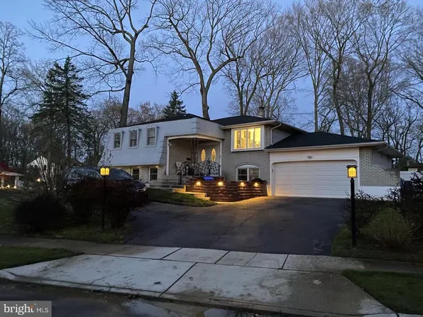 1931 Birchwood Ct, Cherry Hill, NJ 08003