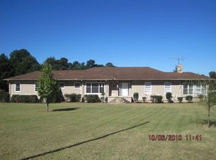 2015 Woodlawn Rd, Covington, GA 30014