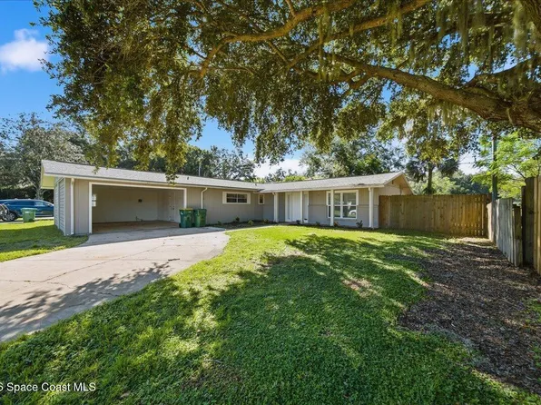 3613 Sunny Dr, Mims, FL 32754