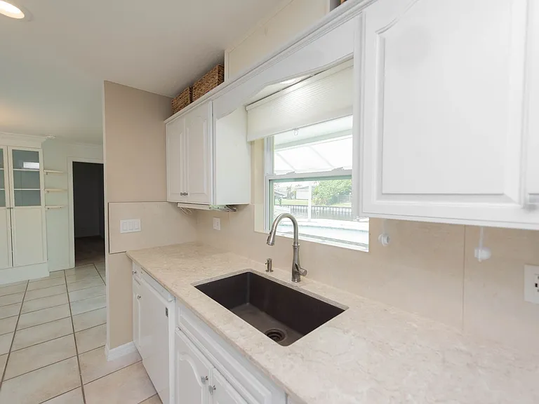444 Finch Dr — Photo 87