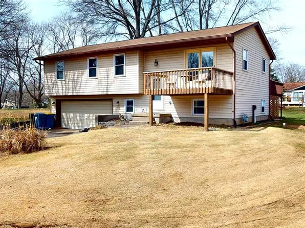 929 Holiday Point Pkwy, Edwardsville, IL 62025