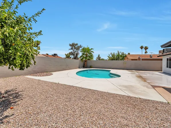 906 W Colgate Dr, Tempe, AZ 85283