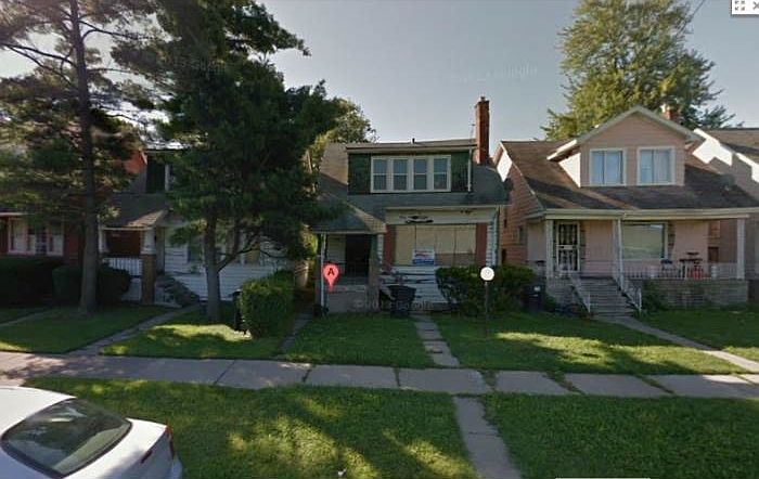 2nd image of 2235 Fullerton St