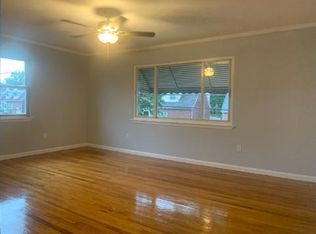 196 Tuxedo Pkwy FLOOR 2, Newark, NJ 07106