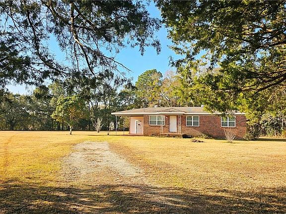 3rd image of 7251 Two Mile Rd