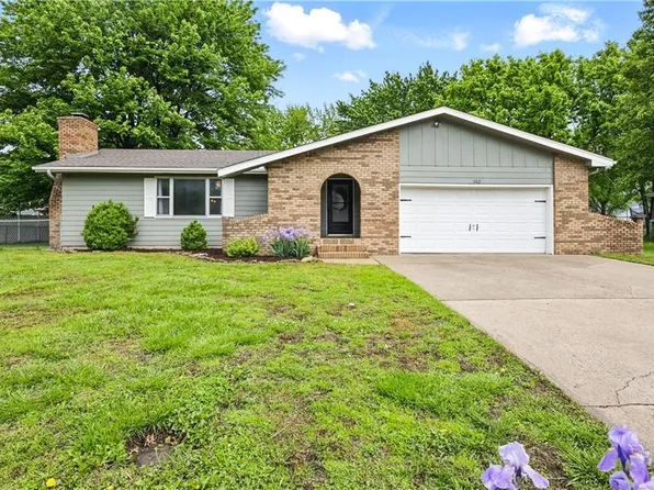 502 W McKinley St, Frontenac, KS 66763