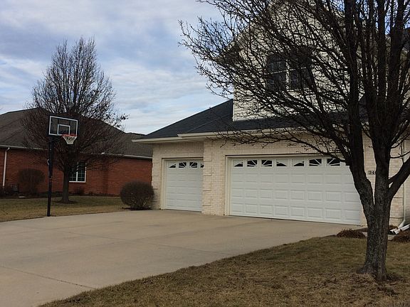 In-ground basketball hoop