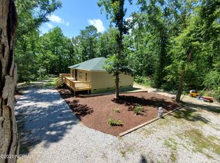 933 Wetherington Landing Rd, Stella, NC 28582