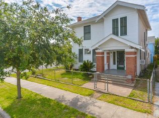 901 Winnie St, Galveston, TX 77550