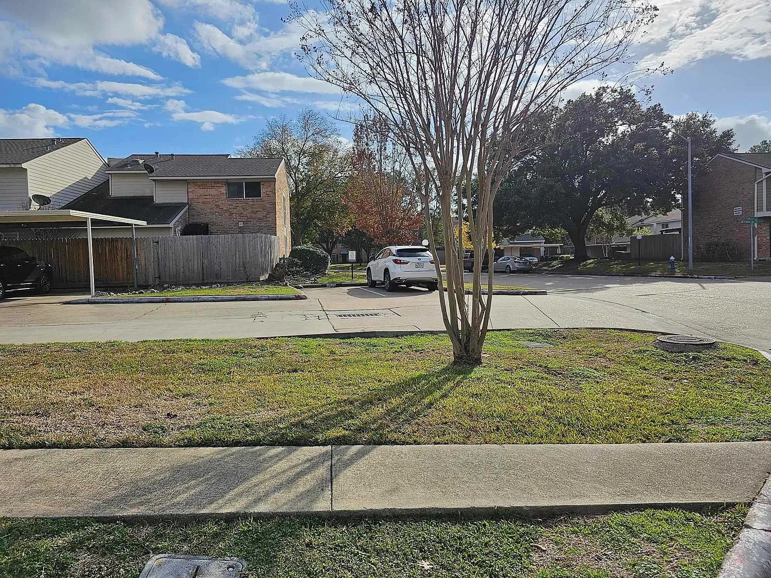 2 bed, 2.0 bath, 1500 sqft, $1,600 — Photo 3