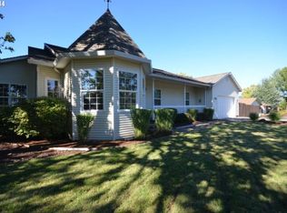 4090 Post Canyon Dr, Hood River, OR