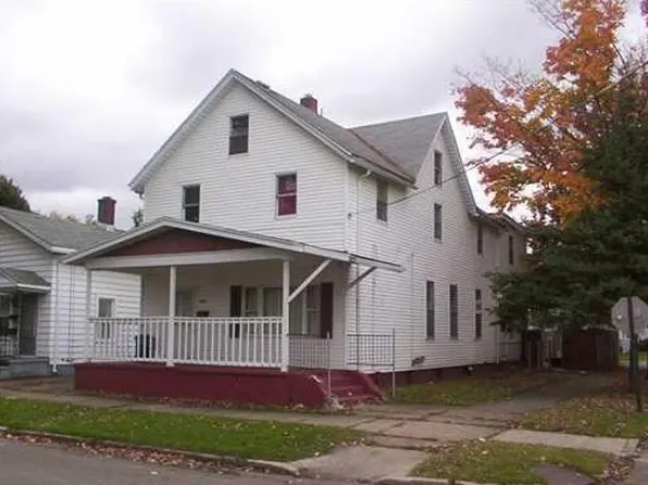 2204 Plum St, Erie, PA 16502