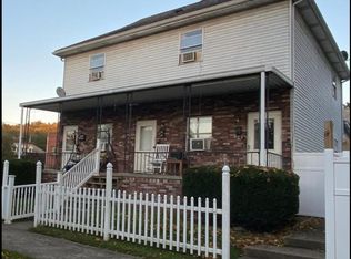 922 Yankee St #3, Wellsburg, WV 26070