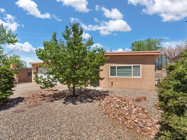 11731 Fox Point Ave NE, Albuquerque, NM 87112
