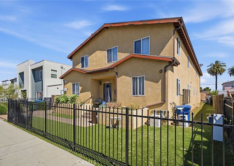 1st image of 1409-1411 W 84th Pl