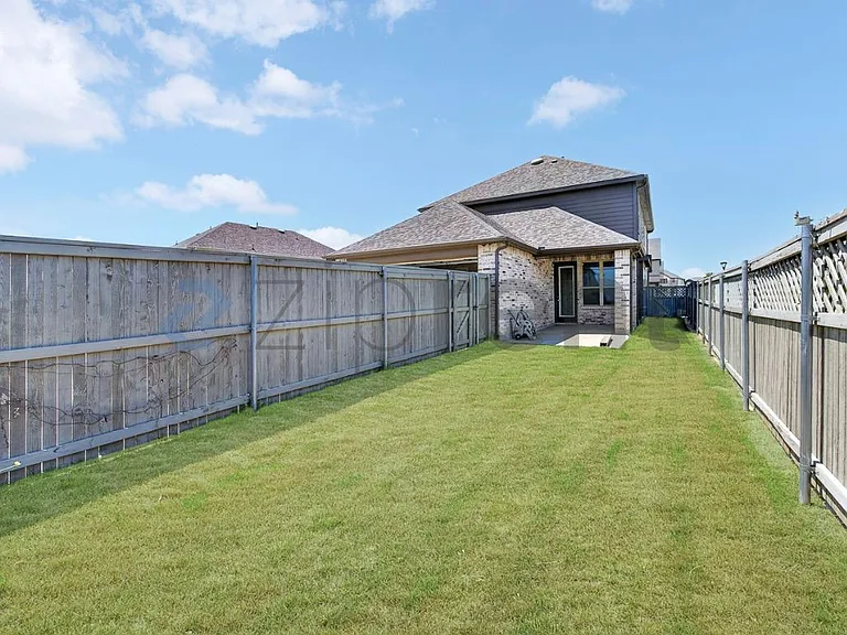 2301 Norma Ln — Photo 21