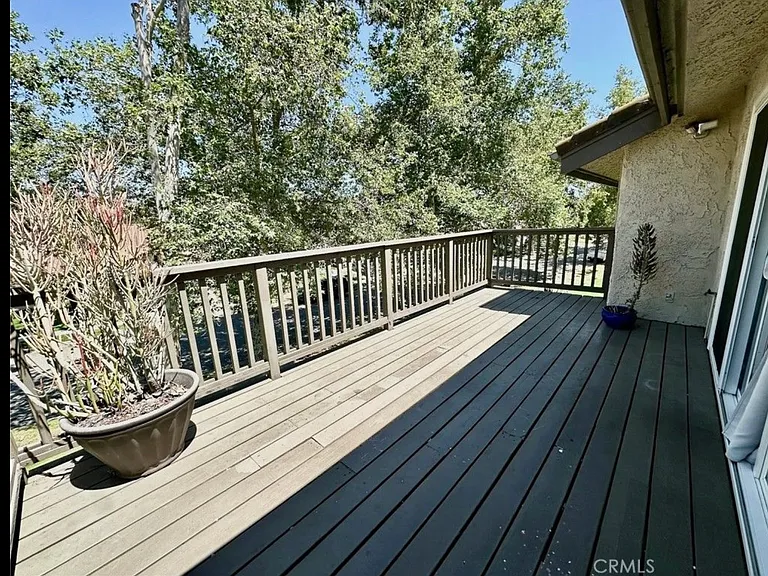 46 Meadowlark Ln — Photo 5