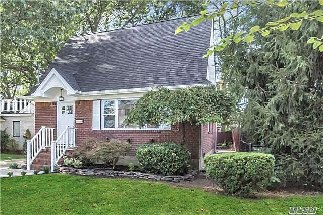 2nd image of 6 Webster St