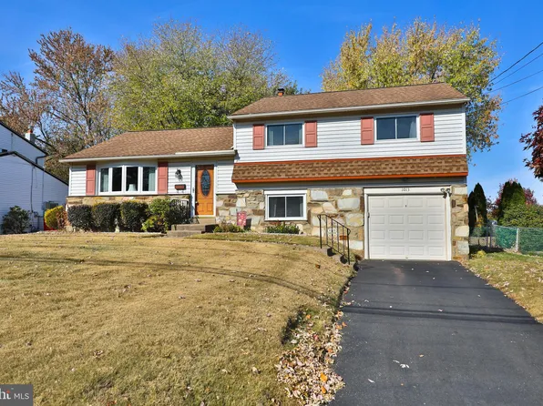 1013 Marian Rd, Warminster, PA 18974