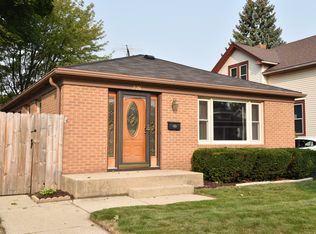 2120 Superior St, Racine, WI 53402