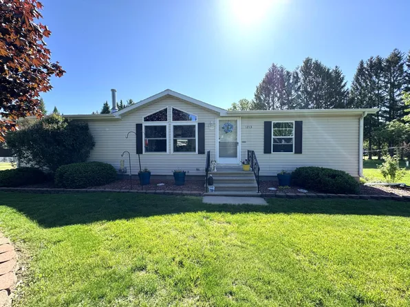 1213 Deleglise St, Antigo, WI 54409