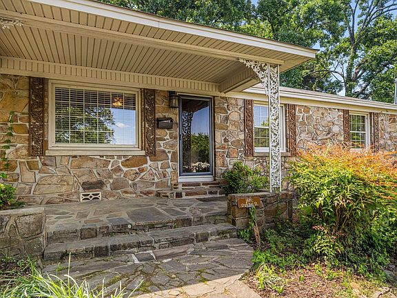 3rd image of 3601 Crutcher St