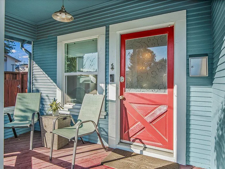 117 Glenwood Ave — Photo 4