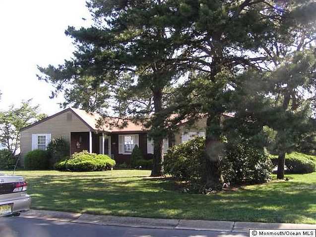 1st image of 1 Norwood Court