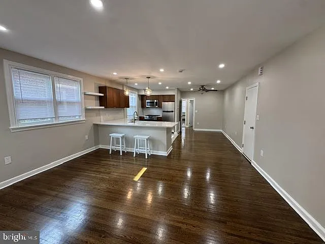 2 bed, 1.0 bath, 1000 sqft, $2,550 — Photo 2