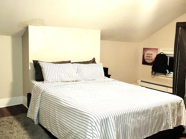 186 Summit Avenue image 13 of 21