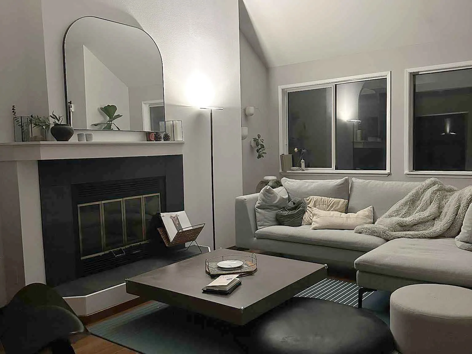 3 bed, 2.5 bath, 2080 sqft, $3,800 — Photo 1