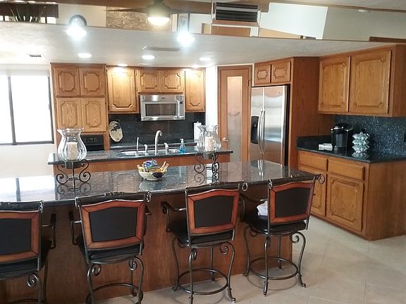 2nd image of 2389 Snead Dr
