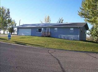 48 Heritage Dr, Voltaire, ND 58790