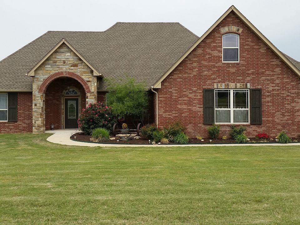 1st image of 2821 E Elkhorn Dr