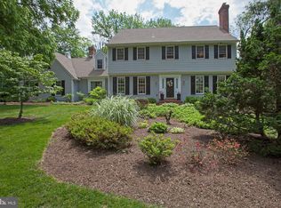 541 Christopher Ln, Doylestown, PA 18901