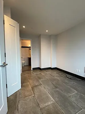 Rented by Corcoran | media 15