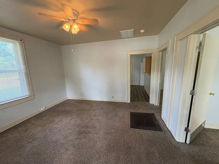 2054 N Rogers Ave — Photo 2