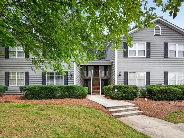 731 Shelby Dr APT D, Greensboro, NC 27409
