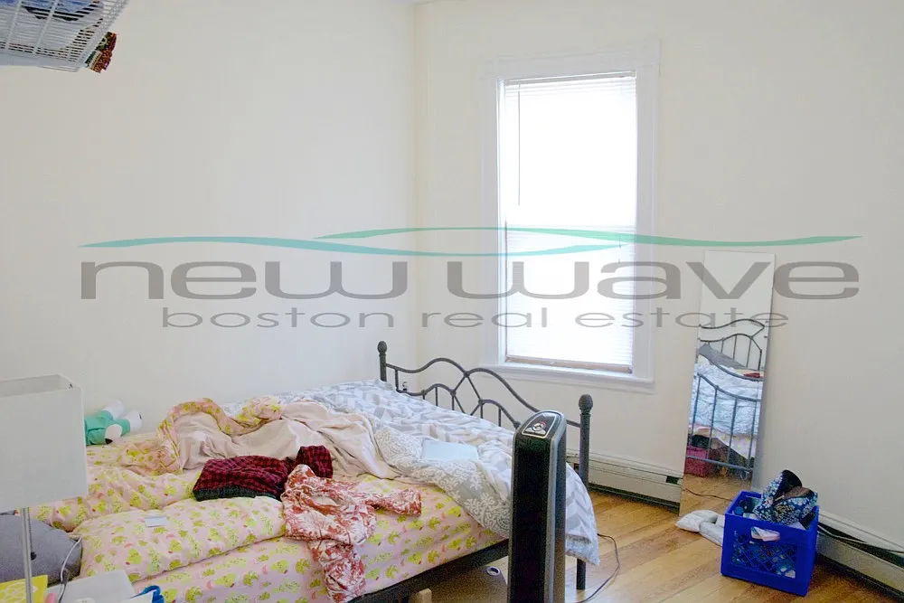 4 bed, 1153 sqft, $5,600 — Photo 4