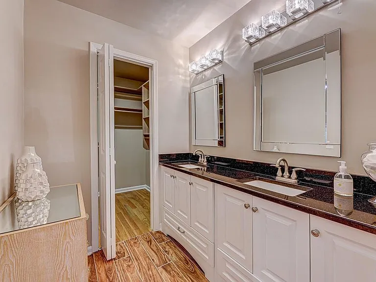 1185 Lake Colony Dr — Photo 9